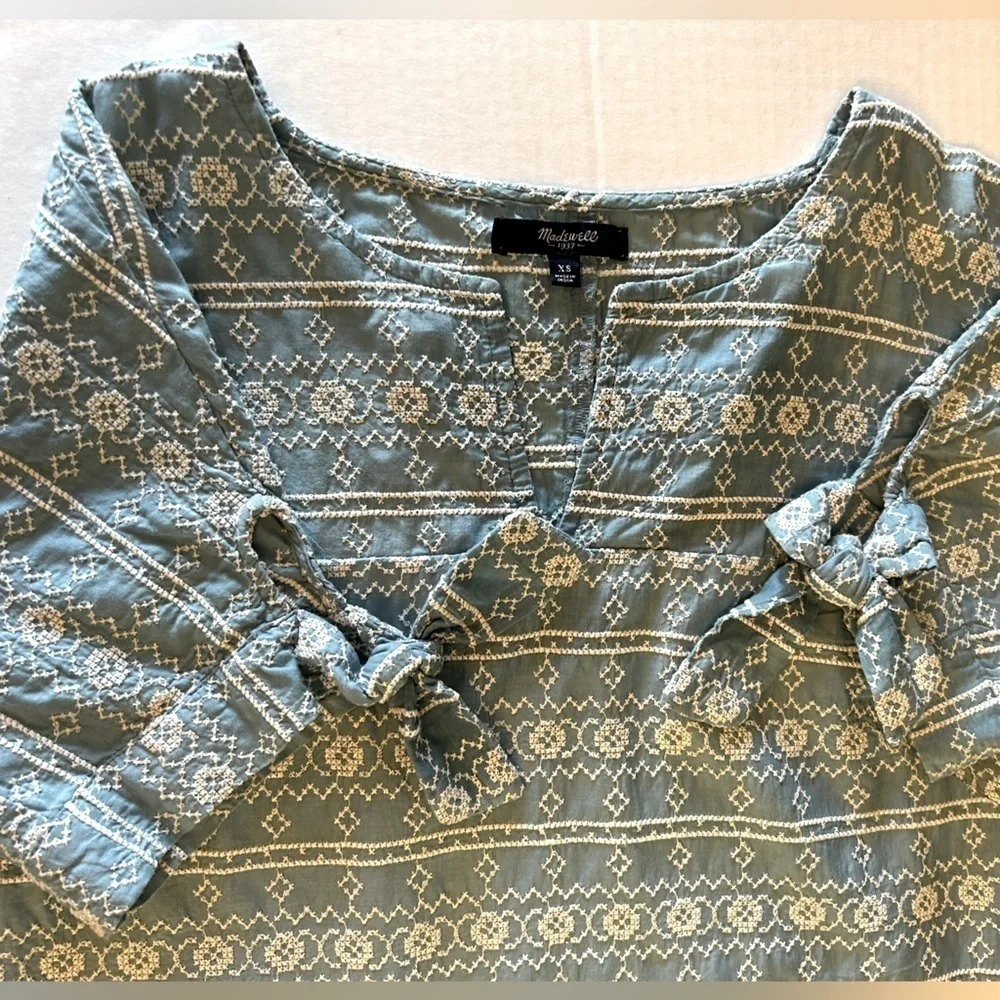 Madewell blue & ivory embroidered fully lined shift dress in size XS. K10 - Picture 10 of 15